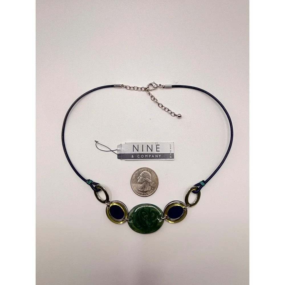Nine & Company Nine‎ West Green Navy Enamel Oval Cord Necklace NWT 16